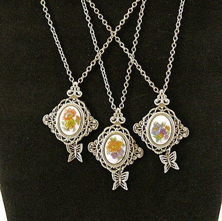 Butterfly and Flower Pendant, Butterfly Necklace, Butterfly Jewelry, Vintage Flower Necklace, Floral Jewelry, Filigree Flower Necklace