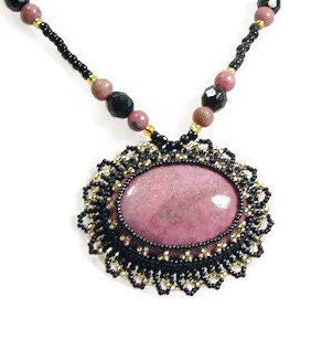 Rhodonite Necklace, Pink Necklace, Rhodonite Jewelry, Hand Beaded Necklace, Gemstone Necklace, Pink Beaded Necklace