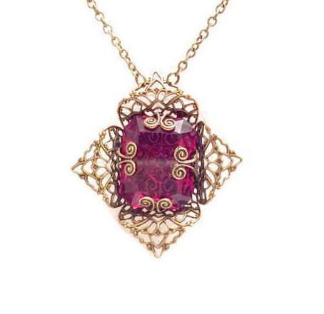Vintage Red Crystal Filigree Necklace, Red Necklace, Red Crystal Brass Filigree Necklace, Red Pendant Necklace, Ruby Crystal Pendant