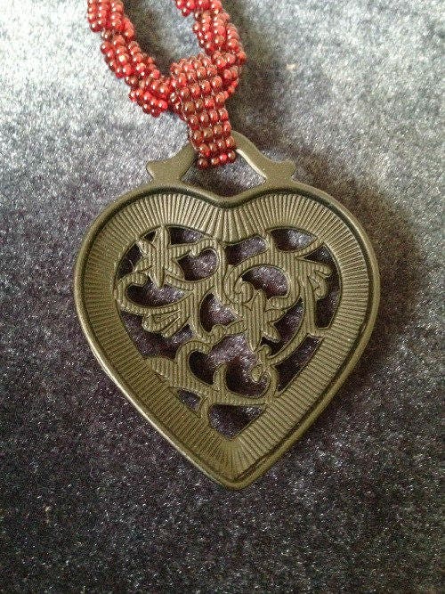Pendant Black Heart, Filigree Heart Pendant, Valentines Day Necklace, Heart Necklace, Gothic Jewelry, Metal Necklace, Filigree Pendant