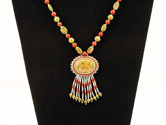 Unakite Necklace with Red Jasper Beads, Unakite Necklace, Boho Necklace, Beadwoven Jewelry, Fringe Necklace, Gemstone Necklace