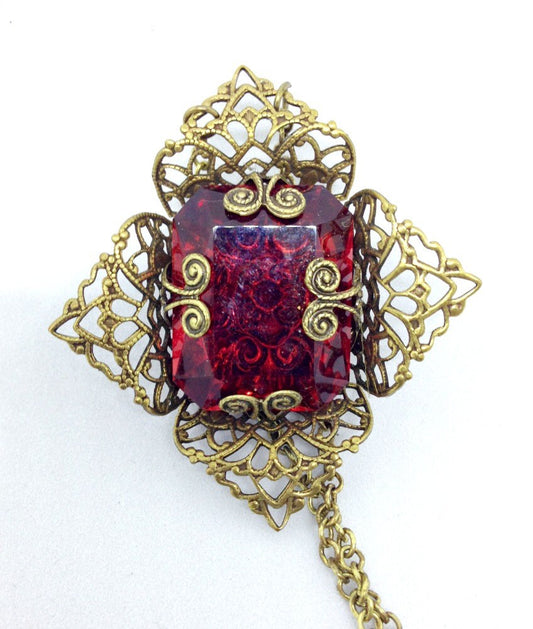 Vintage Red Crystal Filigree Necklace, Red Necklace, Red Crystal Brass Filigree Necklace, Red Pendant Necklace, Ruby Crystal Pendant