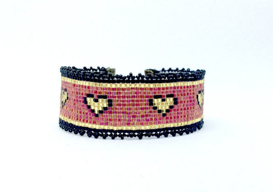 Heart Bracelet, Love Bracelet, Valentine Bracelet, Handbeaded Hearts Bracelet, Red Beaded Bracelet, Gold Heart Bracelet, Beaded Jewelry